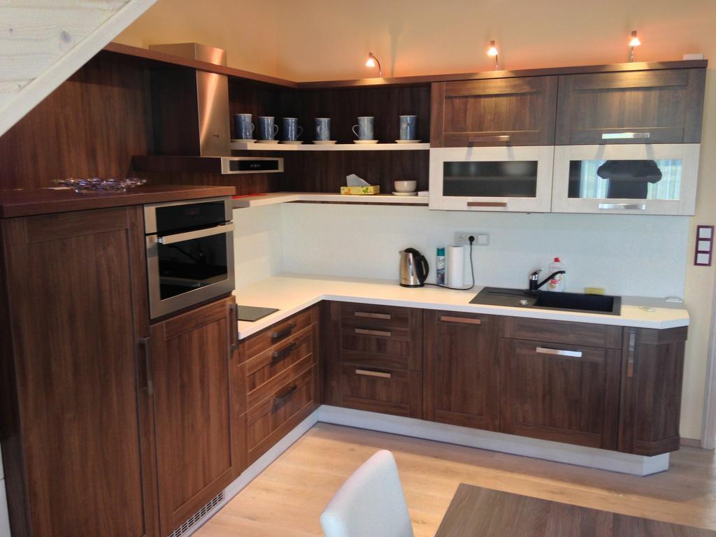 Lake View Apartments Near Golf Resort Kuneticka Hora, Dritec 파르두비체 객실 사진